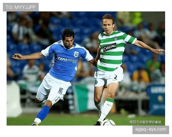 费耶诺德球员状态回升，精彩表现赢得球迷热烈支持